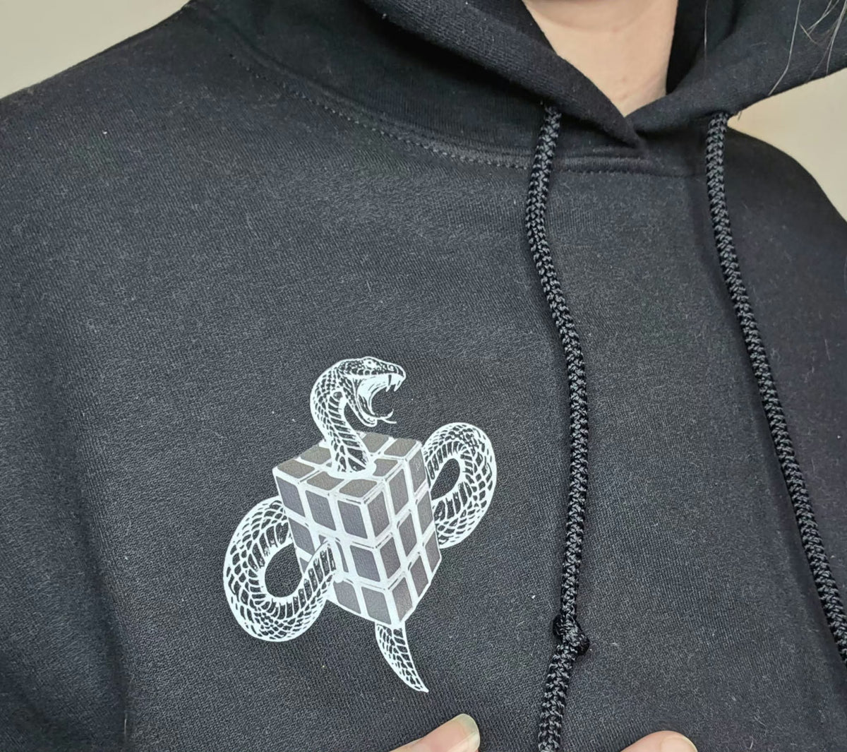 Snake Cubix Sweater Black