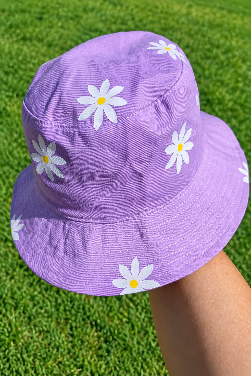 Daisy Lilac Bucket Hat